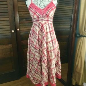 Magic adjustable strap plaid dress size s